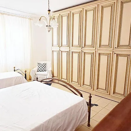 Casa Verdi Pensión *